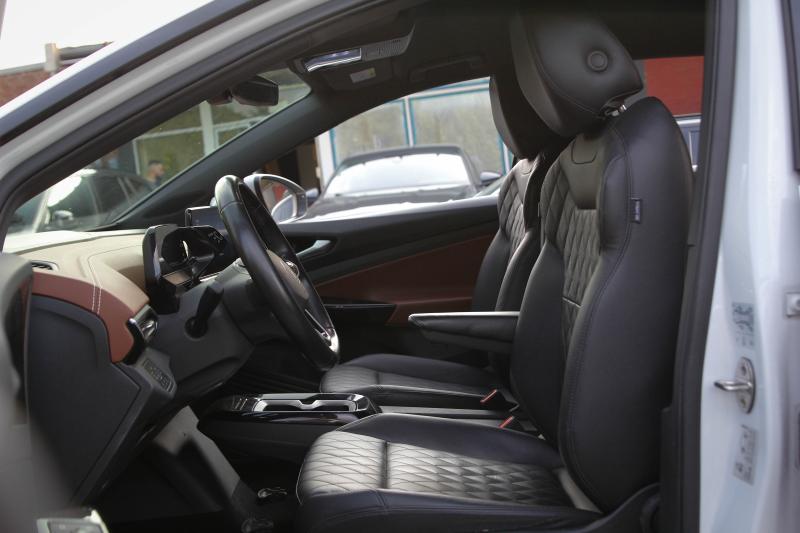 Volkswagen - ID4 - pic10