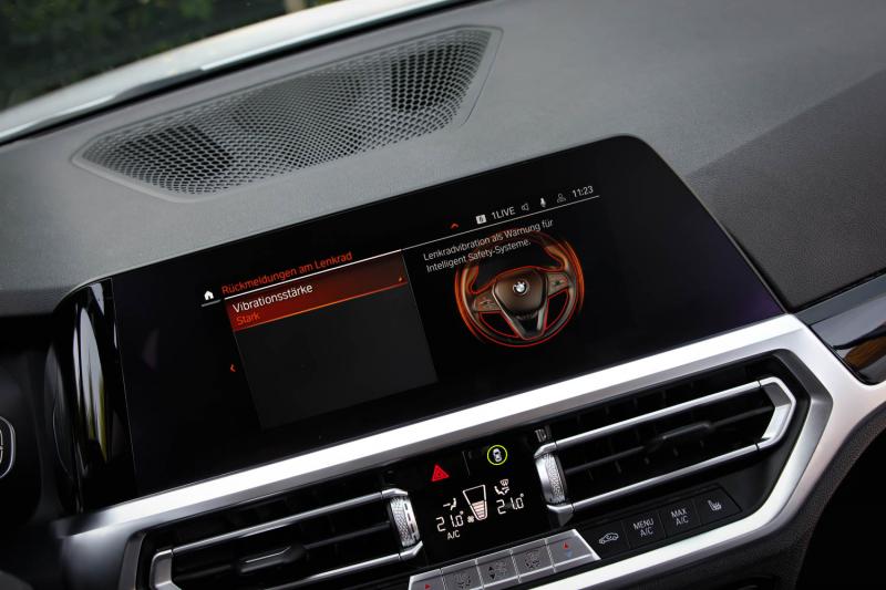 BMW - 330 - pic25