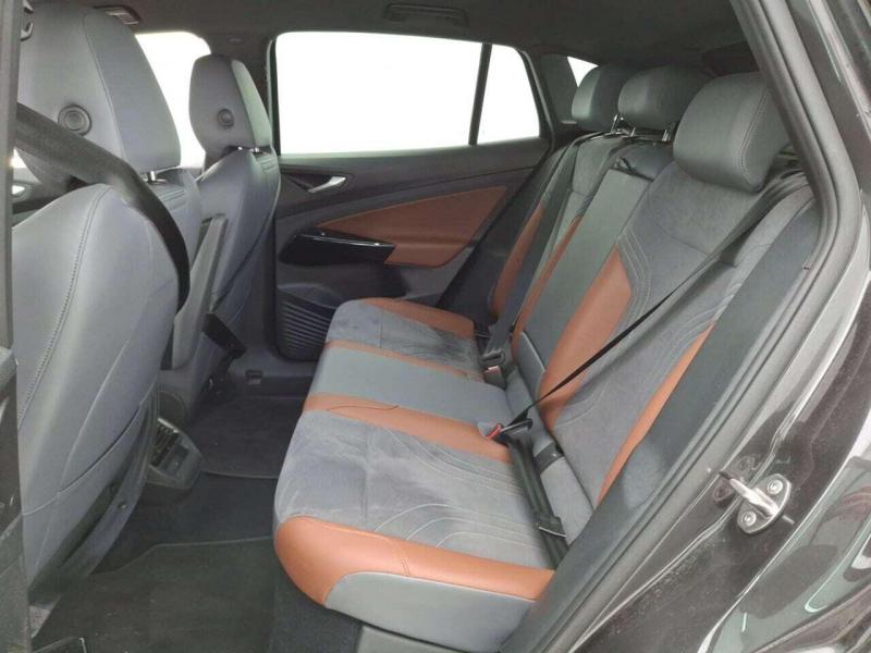 Volkswagen - ID4 - pic6