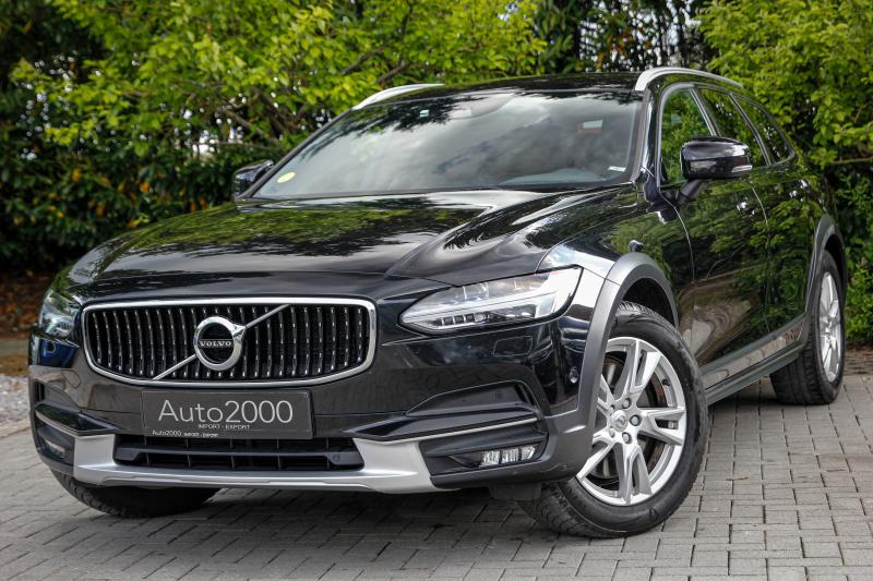 Volvo V90 Cross Country