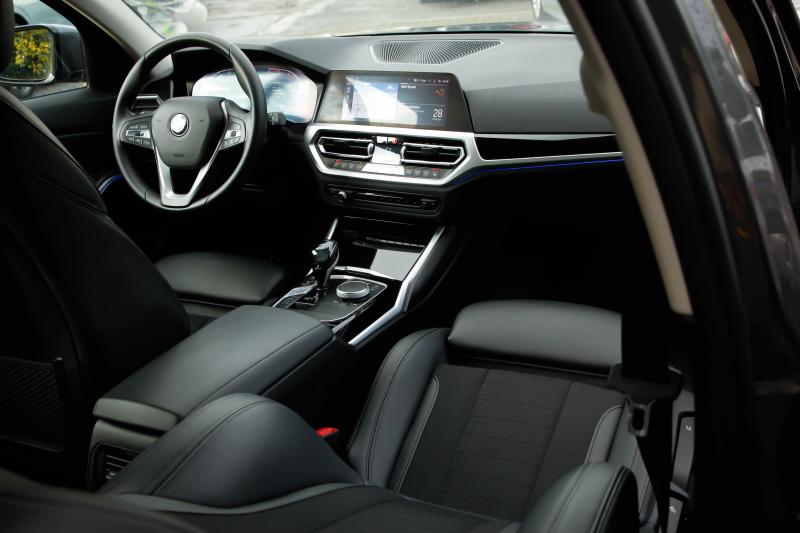 BMW - 320 - pic15