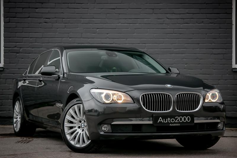 BMW - 740 - pic1