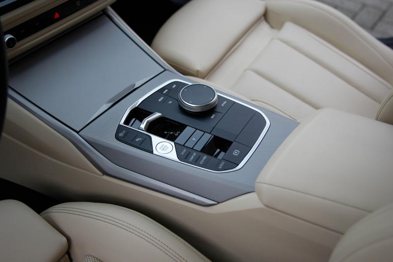 BMW - 320 - pic17