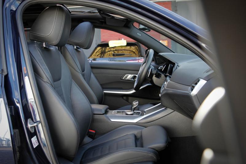 BMW - 330 - pic12
