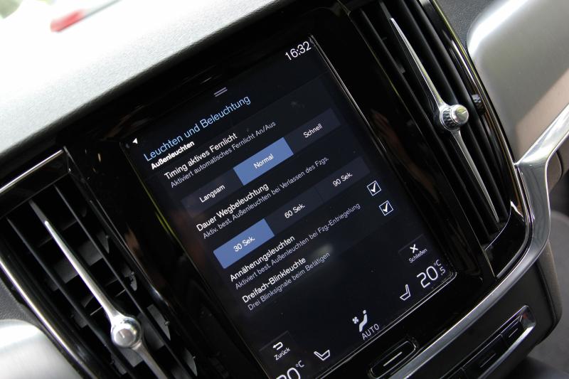 Volvo - V90 Cross Country - pic21