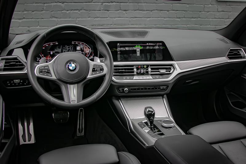 BMW - 320 - pic9