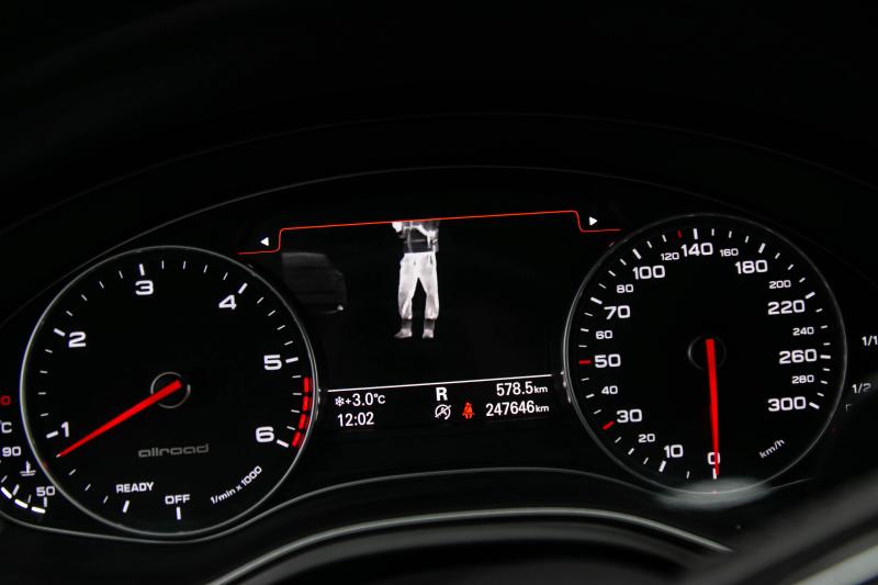 Audi - Allroad - pic39