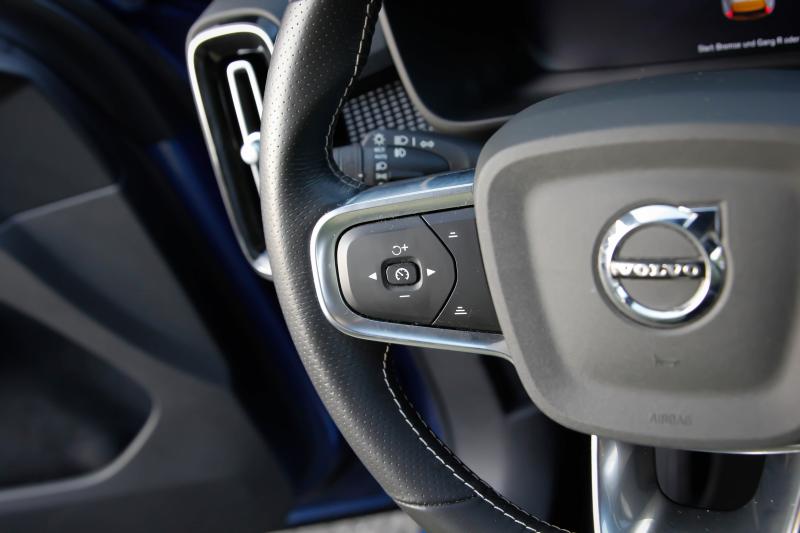 Volvo - XC40 - pic19