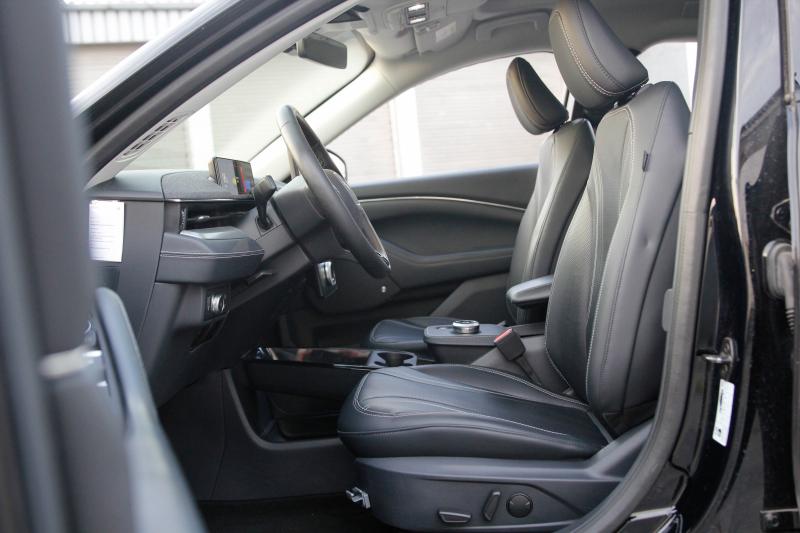 Ford - Mustang - pic15