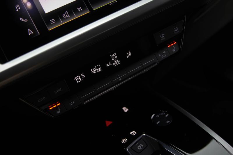 Audi - Q4 - pic31