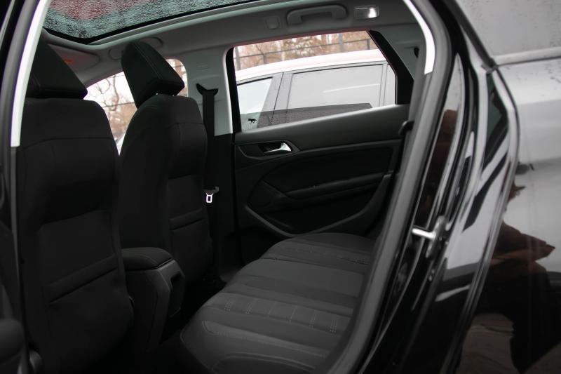 Peugeot - 308 - pic13