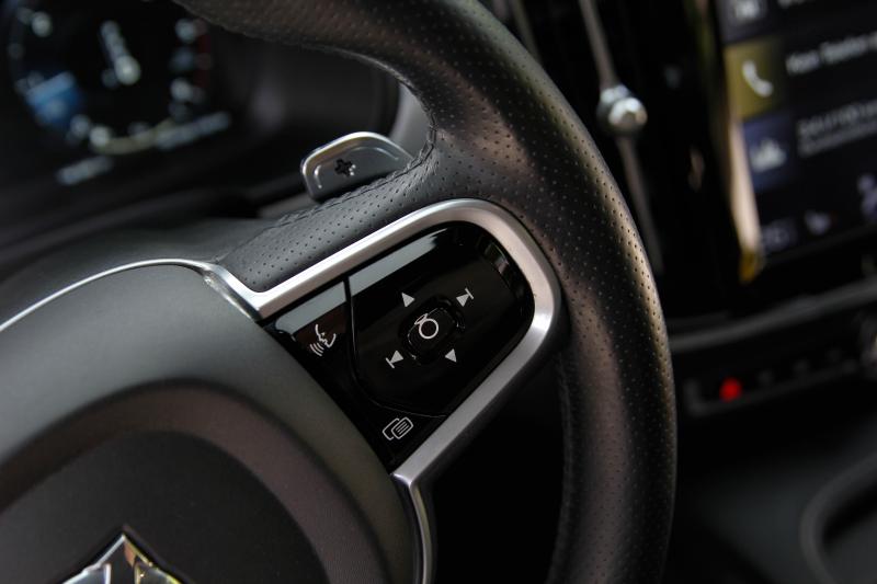 Volvo - V90 Cross Country - pic32