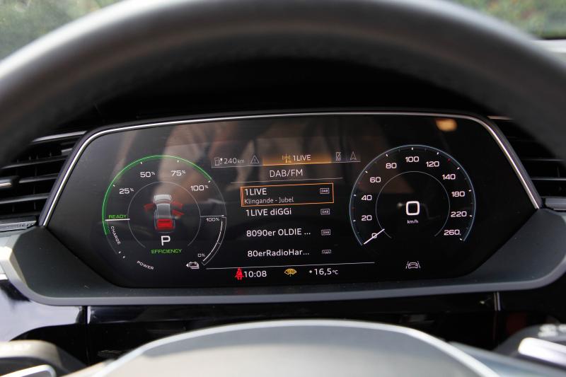 Audi - E-tron - pic23