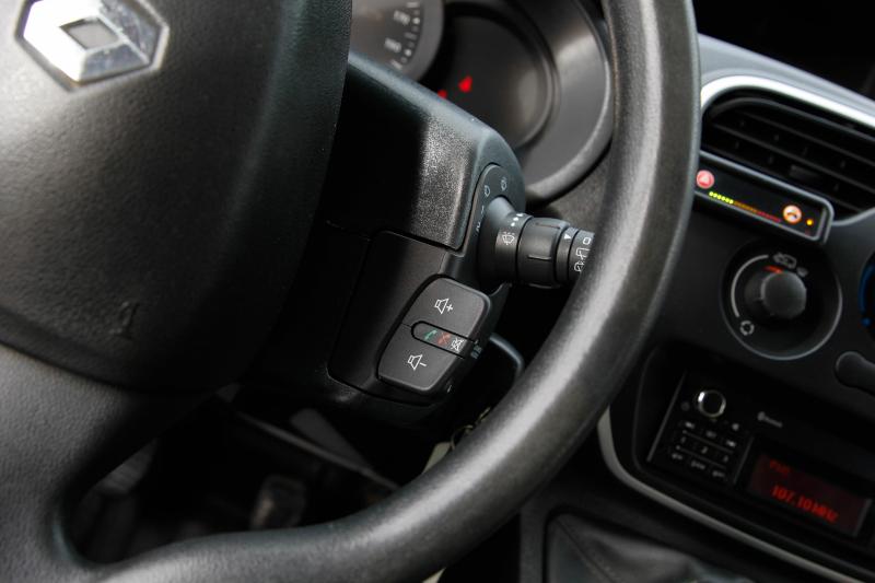 Renault - Kangoo - pic15