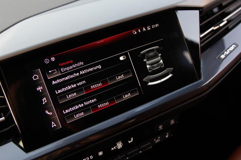 Audi - Q4 - pic27