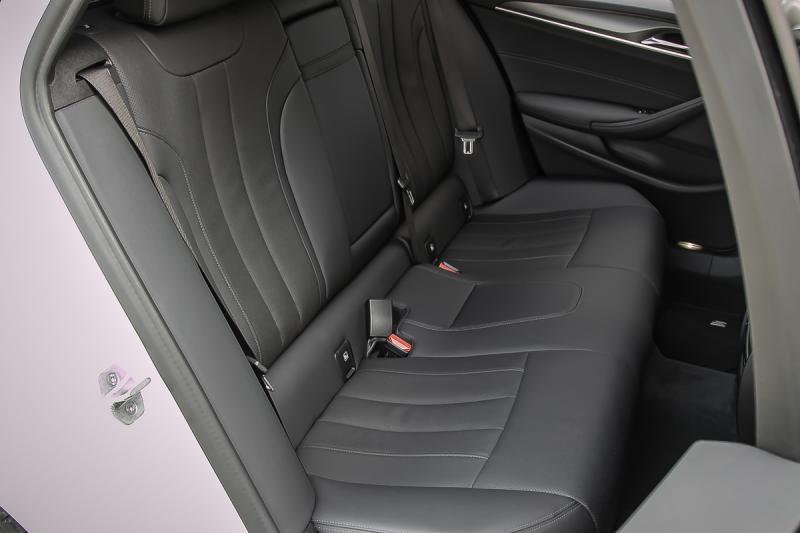 BMW - 530 - pic11