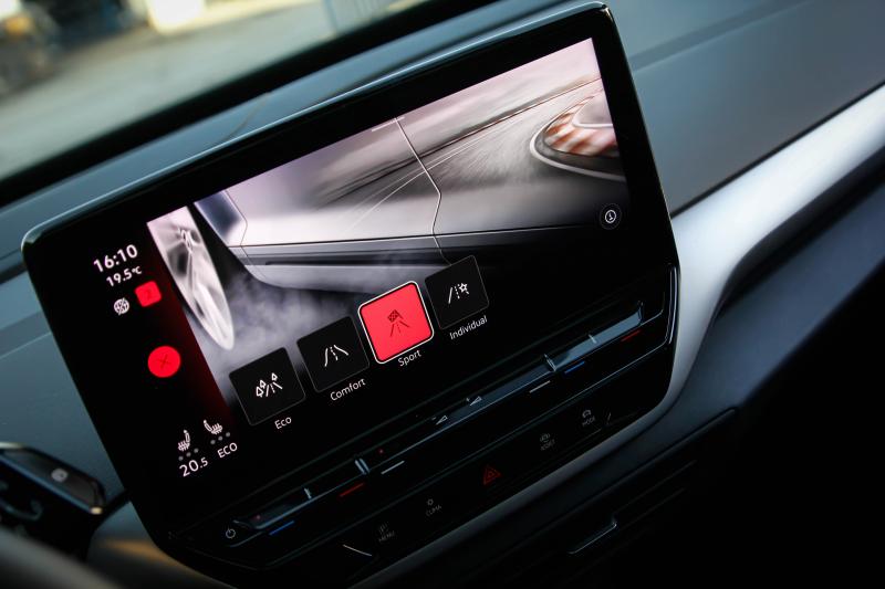 Volkswagen - ID4 - pic41