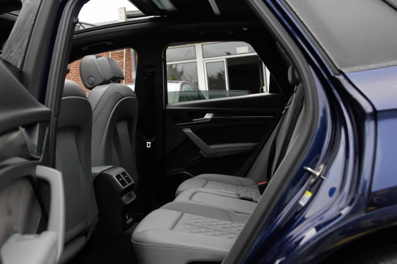 Audi - SQ5 - pic12
