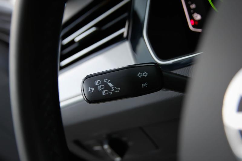 Volkswagen - Passat - pic20