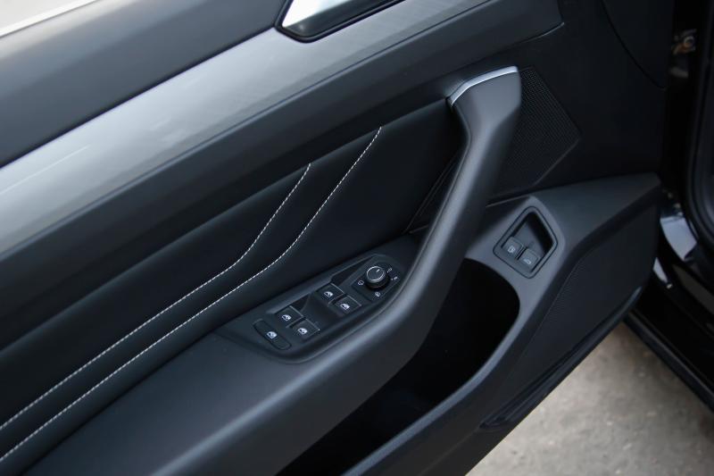 Volkswagen - Passat - pic23