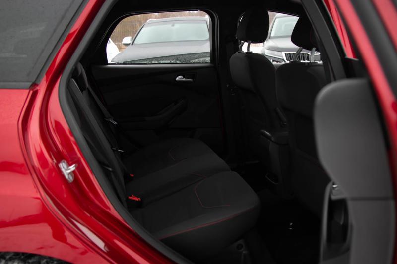 Ford - Focus - pic11