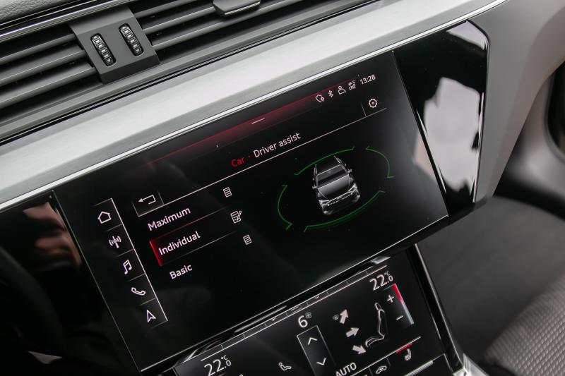 Audi - E-tron - pic32