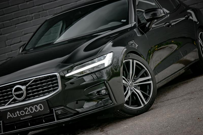 Volvo - S60 - pic2