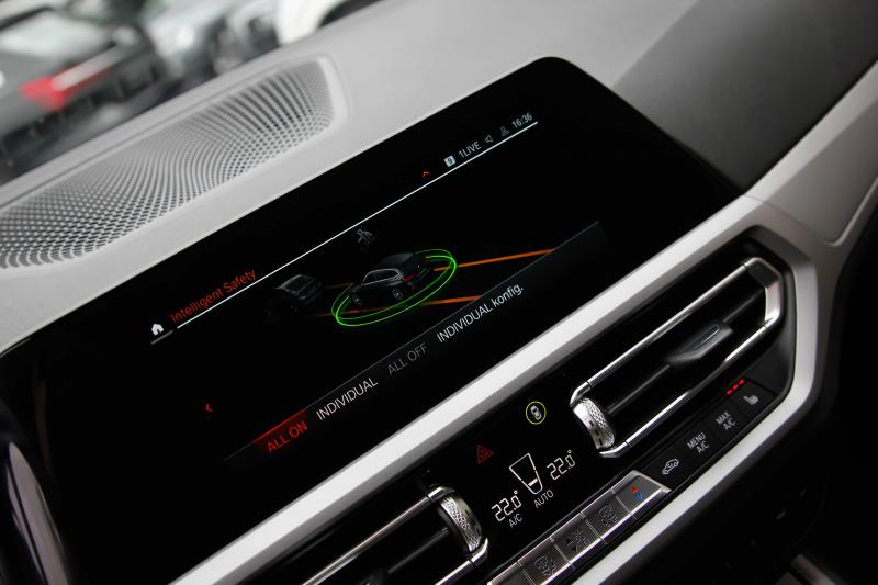BMW - 320 - pic26