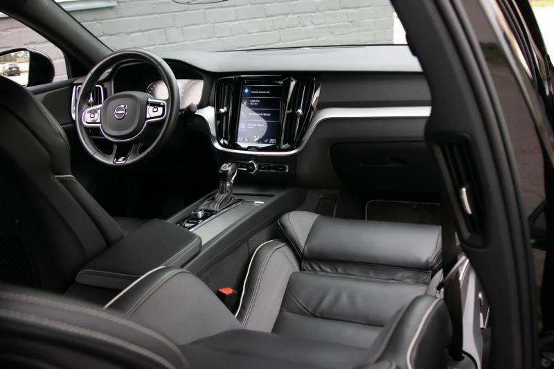 Volvo - S60 - pic42