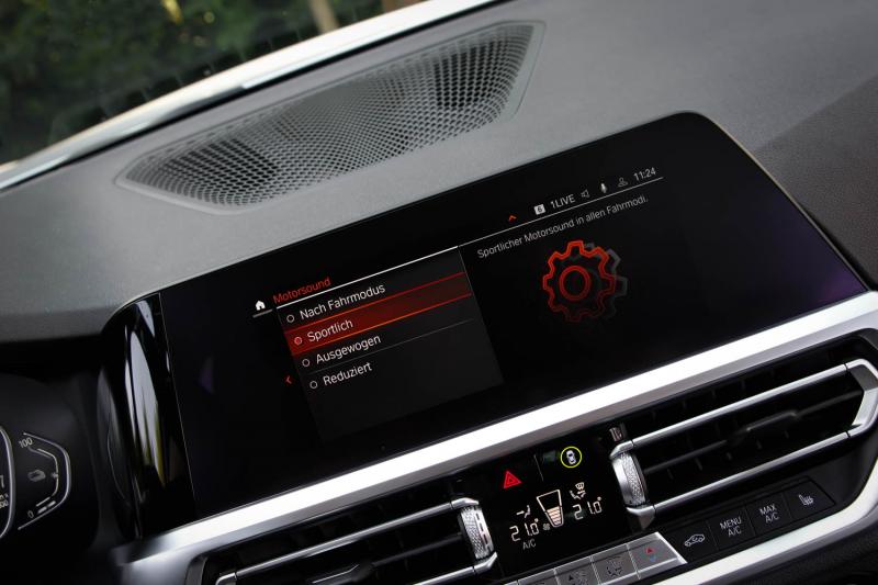 BMW - 330 - pic46