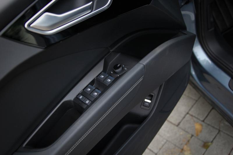 Audi - Q4 - pic28