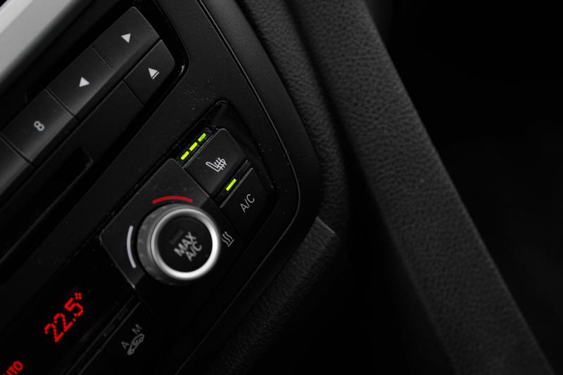 BMW - 320 - pic29