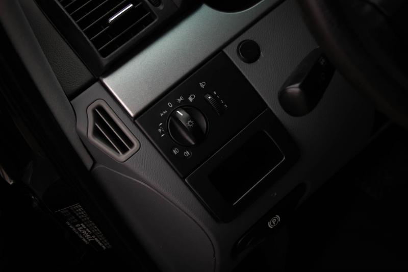 Mercedes - Viano - pic23