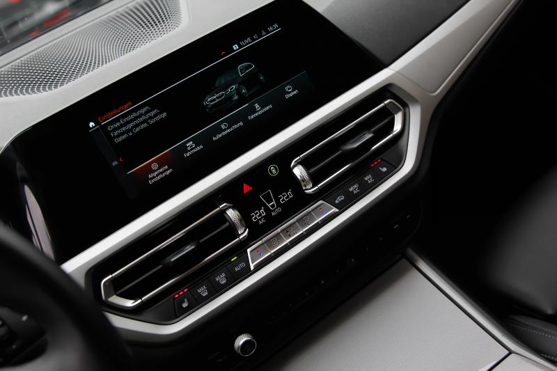 BMW - 320 - pic19