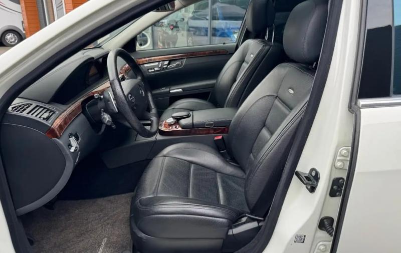 Mercedes - S63 AMG - pic6