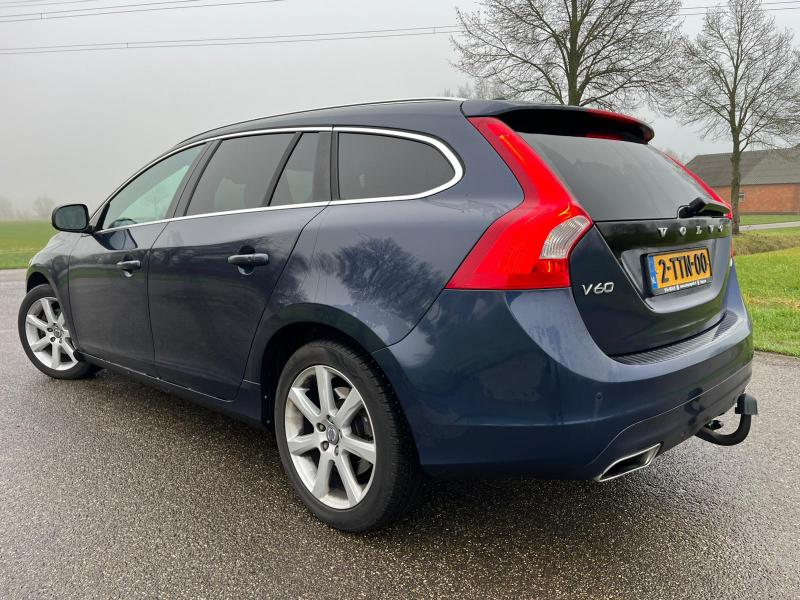 Volvo - V60 - pic4