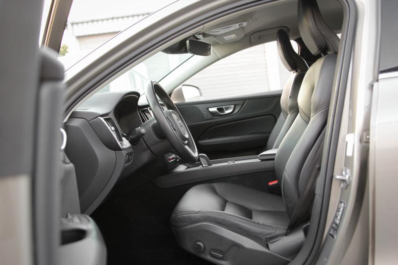 Volvo - v60 - pic16