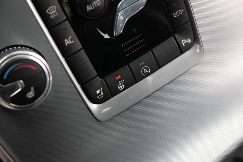 Volvo - S60 - pic12