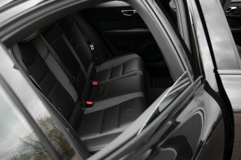 Volvo - S60 - pic47