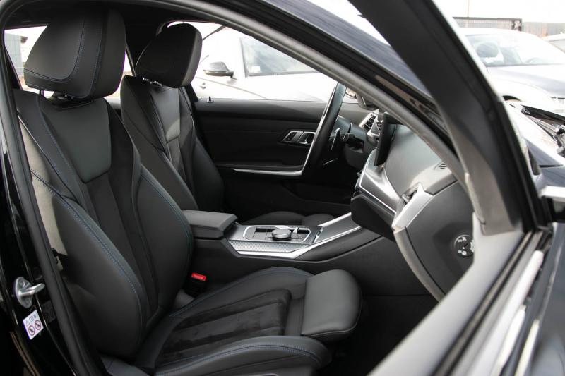 BMW - 320 - pic13