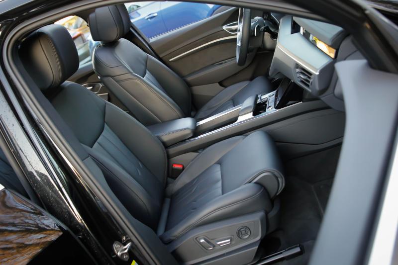 Audi - E-tron - pic16