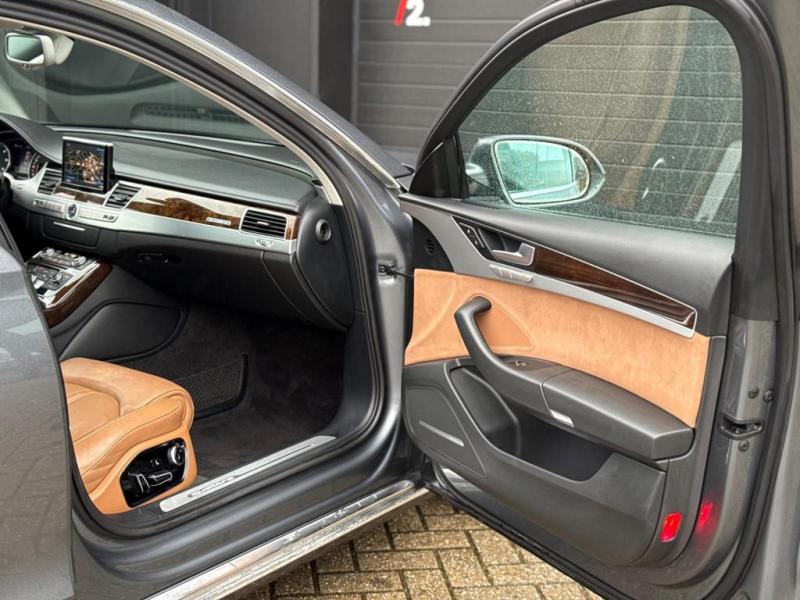Audi - A8 - pic4
