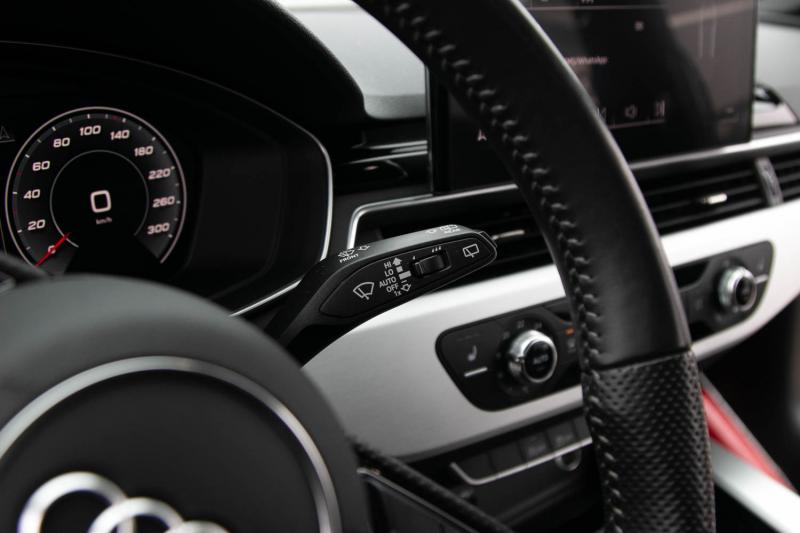 Audi - a4 - pic17