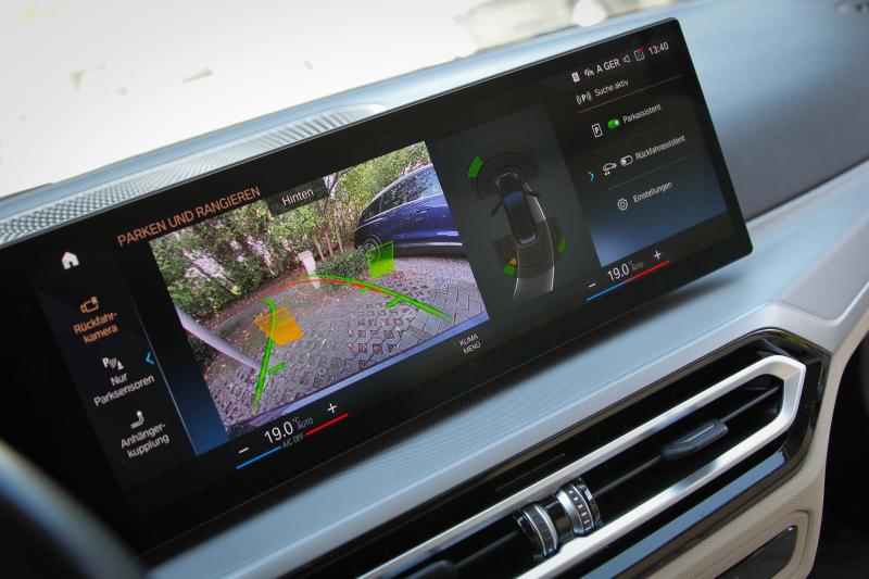 BMW - 320 - pic24