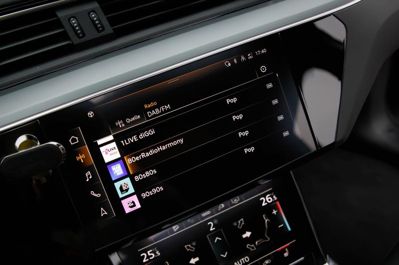 Audi - E-tron - pic21