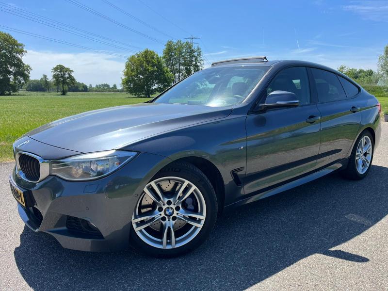 BMW 325