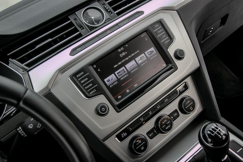 Volkswagen - Passat - pic15