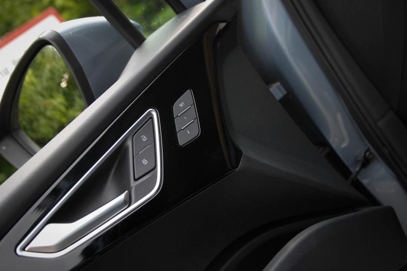 Audi - Q4 - pic29