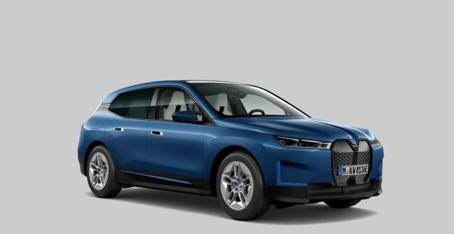BMW IX40
