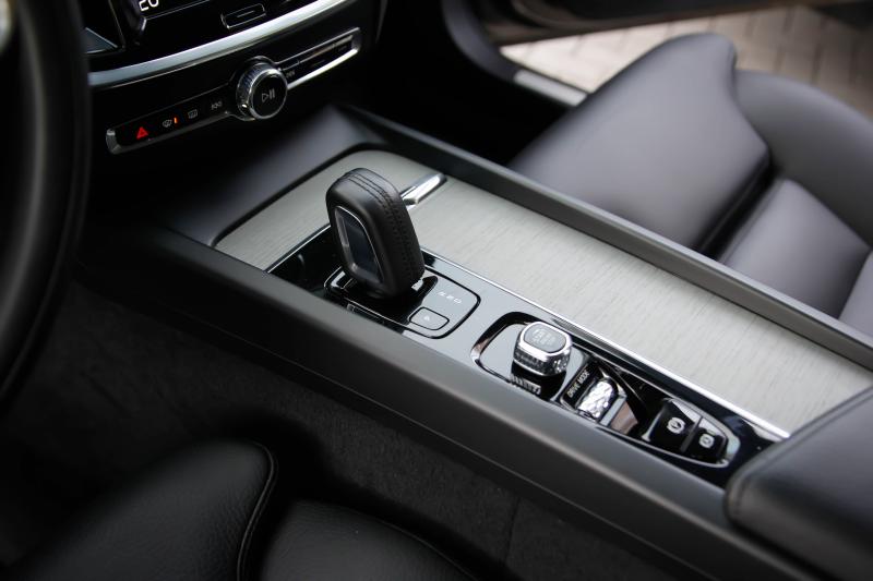 Volvo - V60 CROSS COUNTRY - pic17